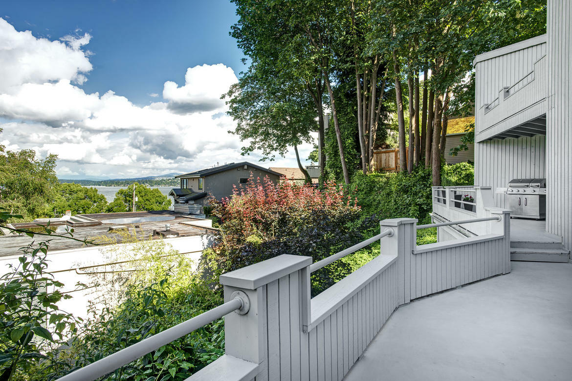 Property Photo: Tour 214 Erie Ave  WA 98122 