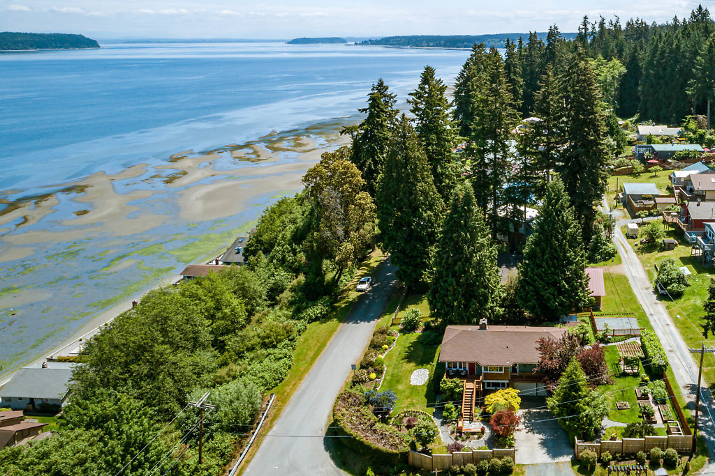 Property Photo: 2756 Center St WA 98260