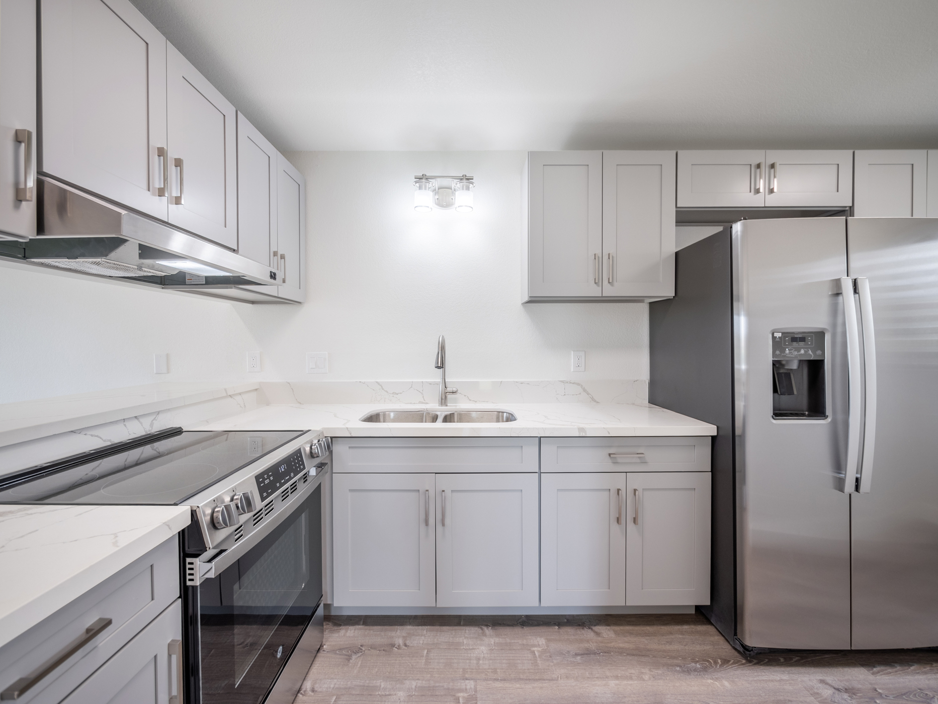 Property Photo:  94-615 Kahakea Street 9G  HI 96797 