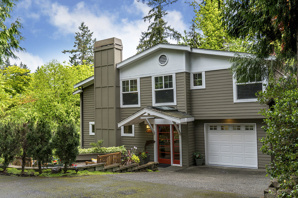 4518 91st Ave. SE  Mercer Island WA 98040 photo