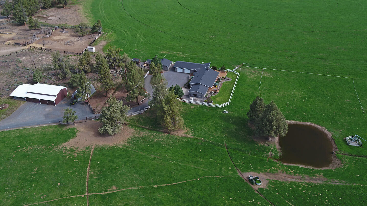 Property Photo: 61140 Obernolte Road OR 97701