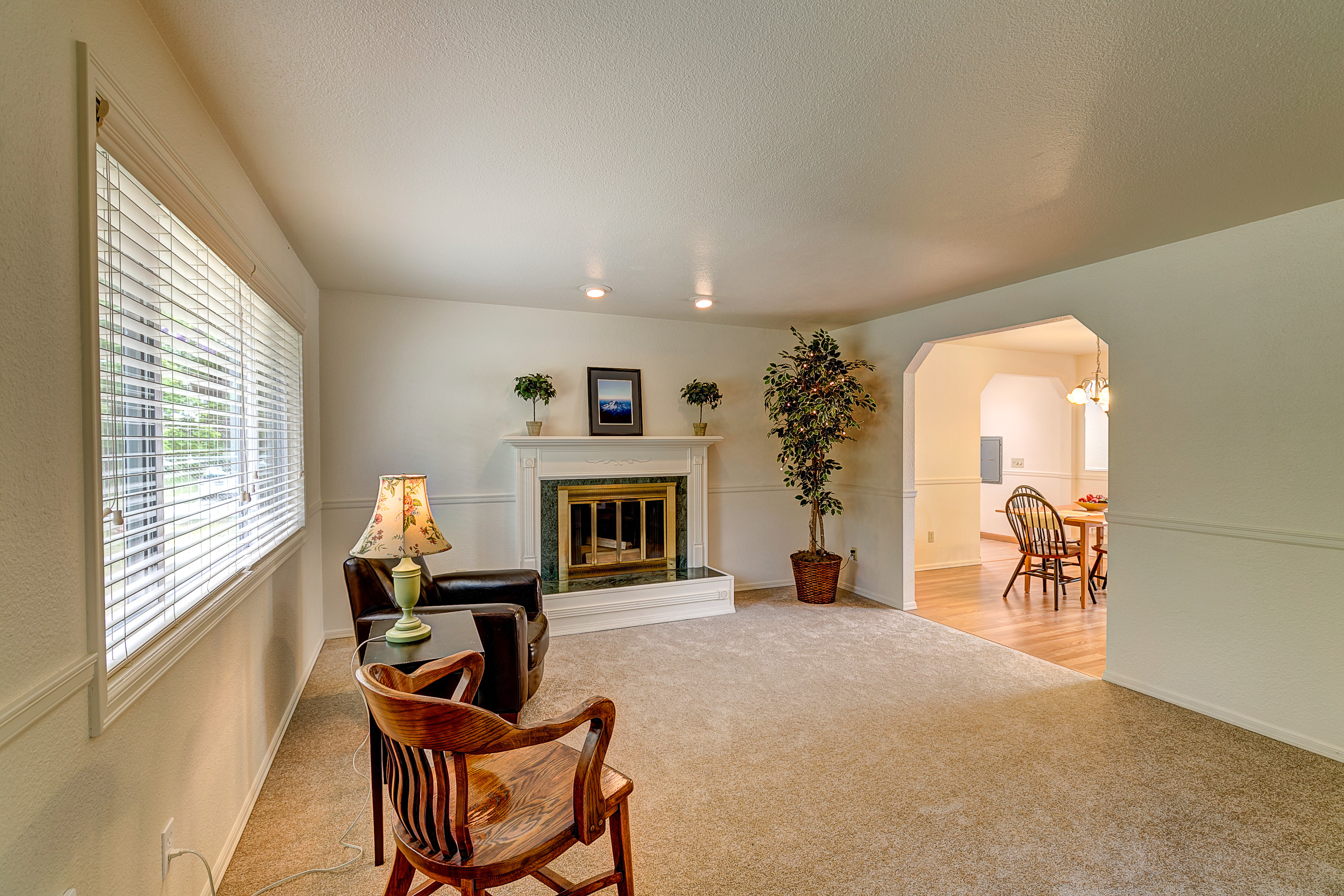 Property Photo: Foyer/living room 13708 62nd Dr SE WA 98208