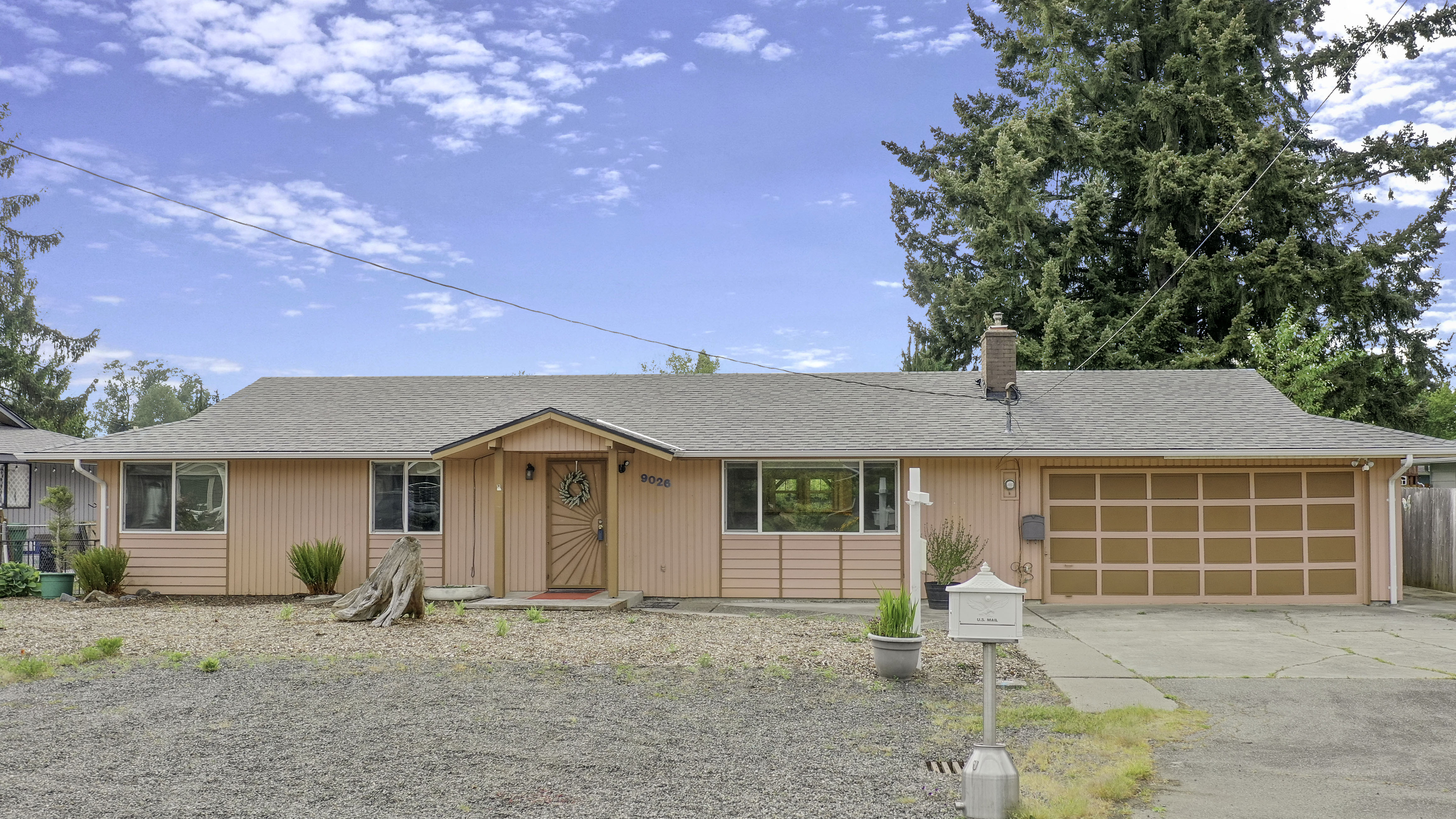 Property Photo: Welcome Home 9026 60th Drive NE WA 98270