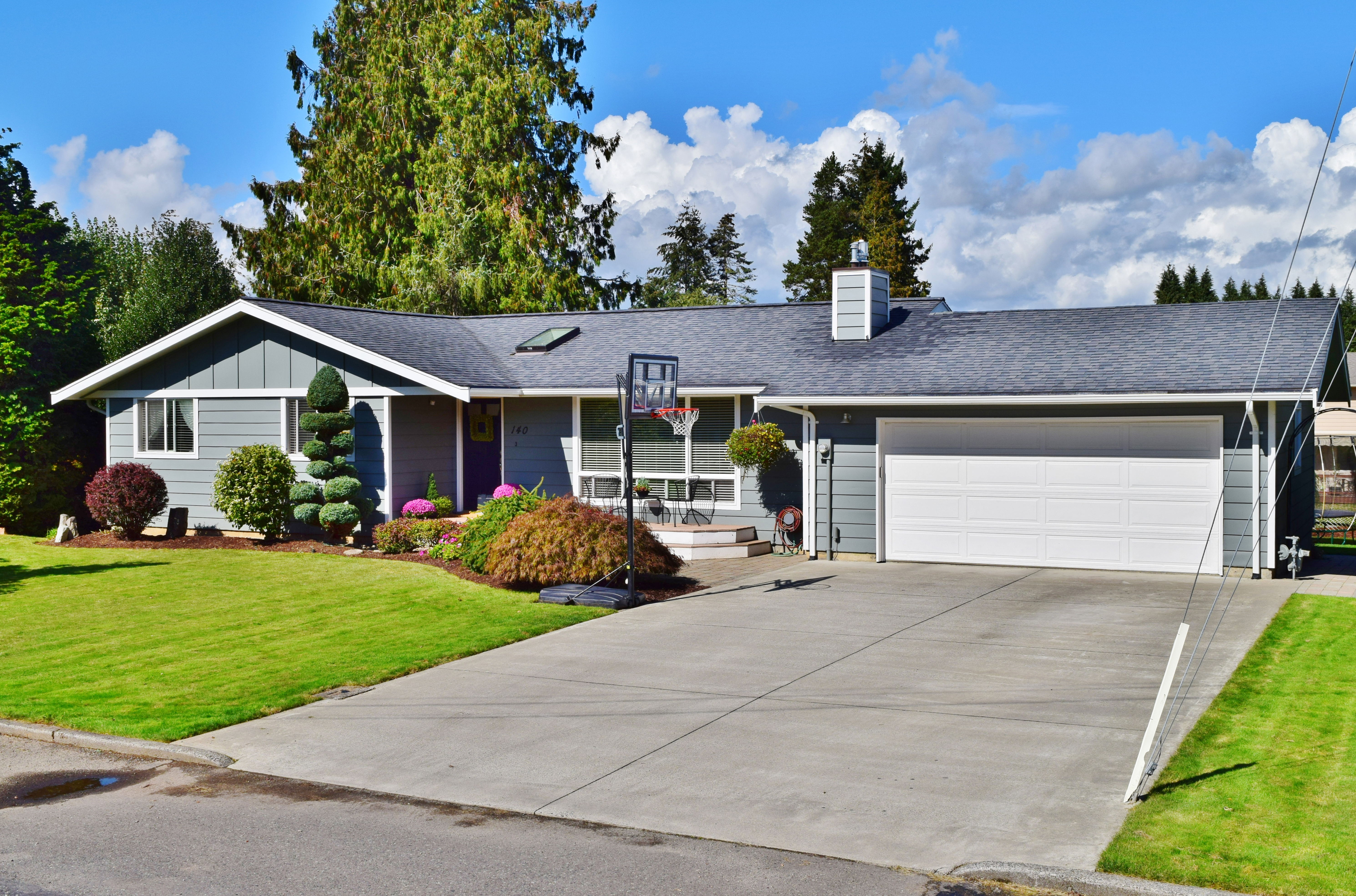 Property Photo: 140 Park View Dr WA 98264