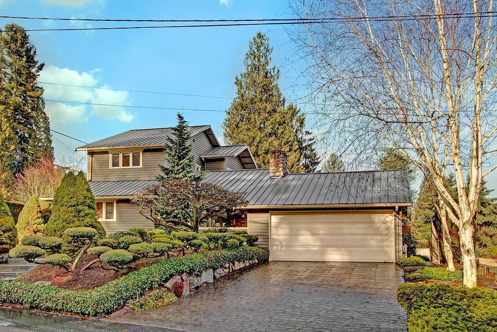 Property Photo:  3404 NE 163rd St  WA 98155 