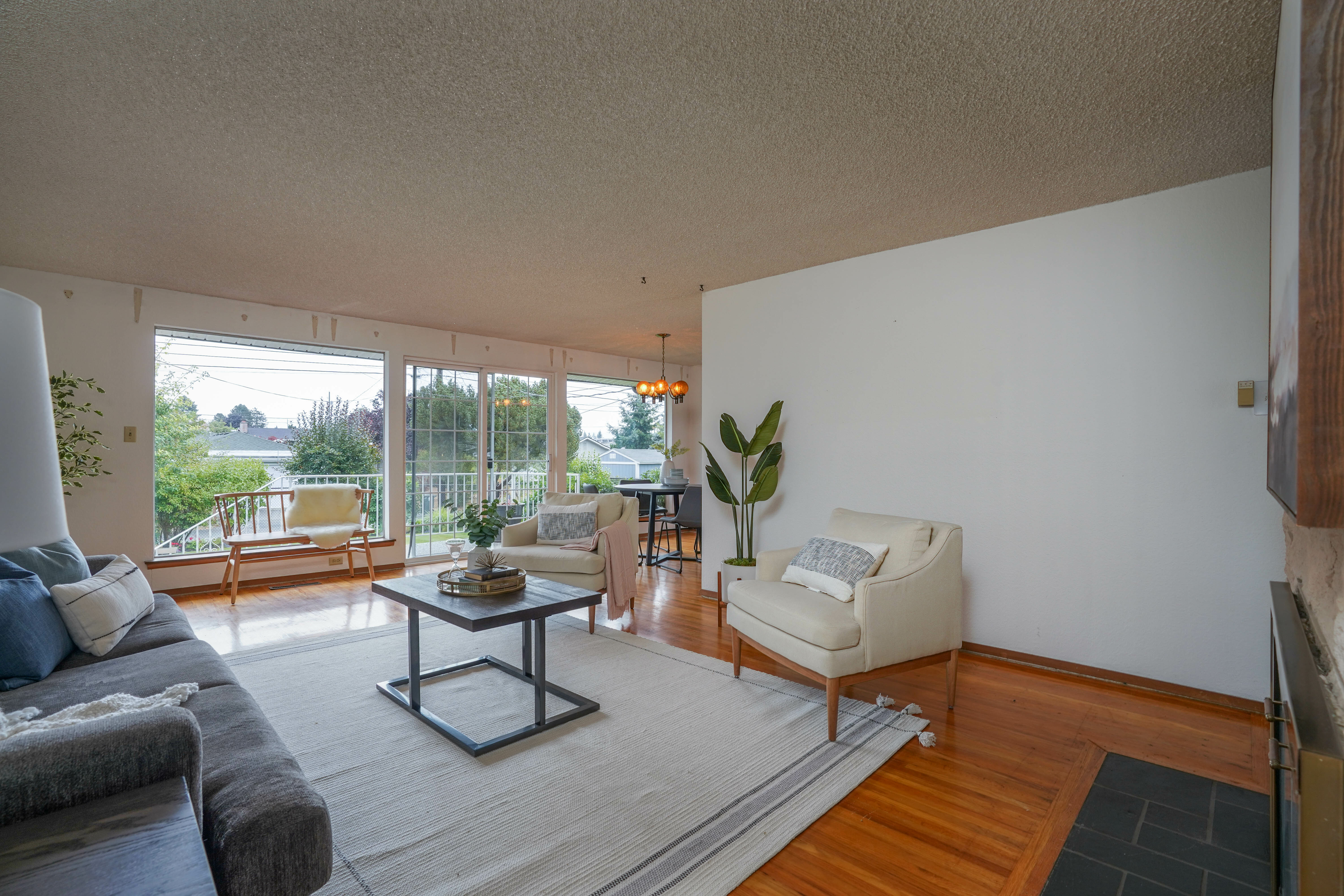 Property Photo:  1425 N Winnifred St  WA 98406 