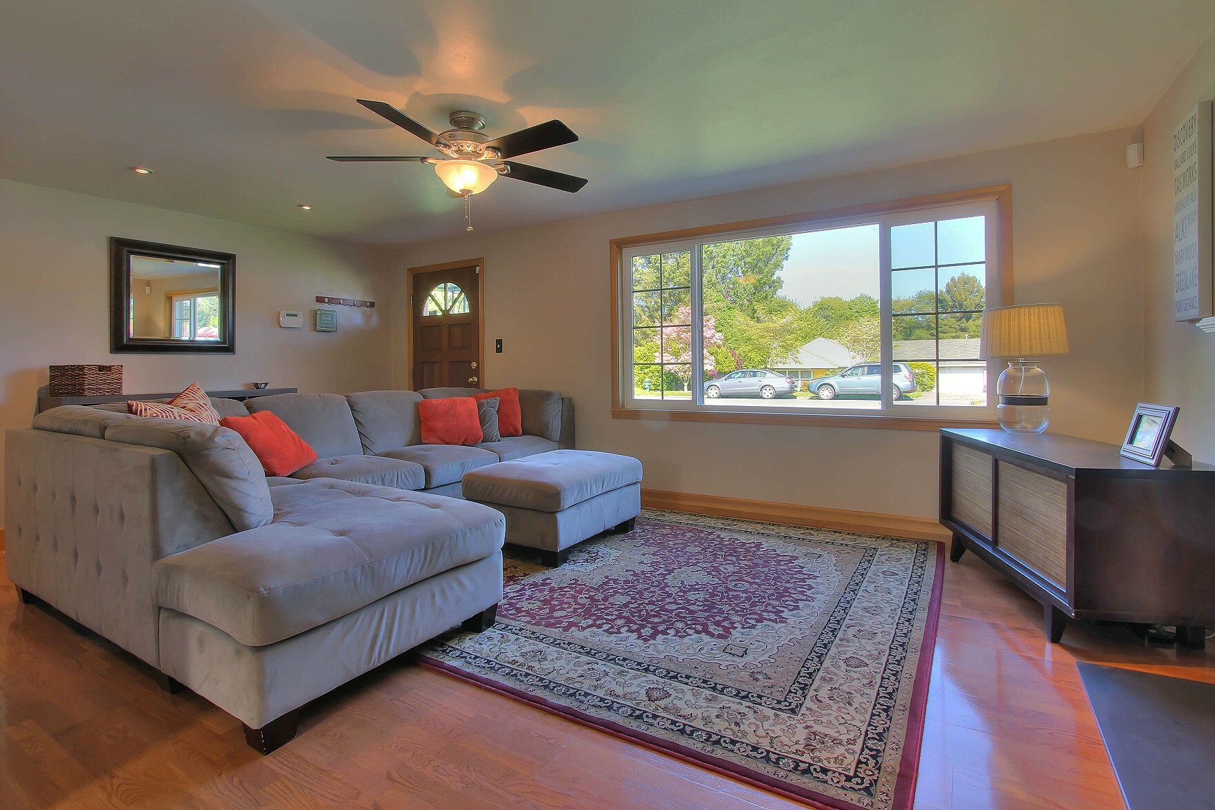 Property Photo: Living room 10039 Dibble Ave NW  WA 98177 