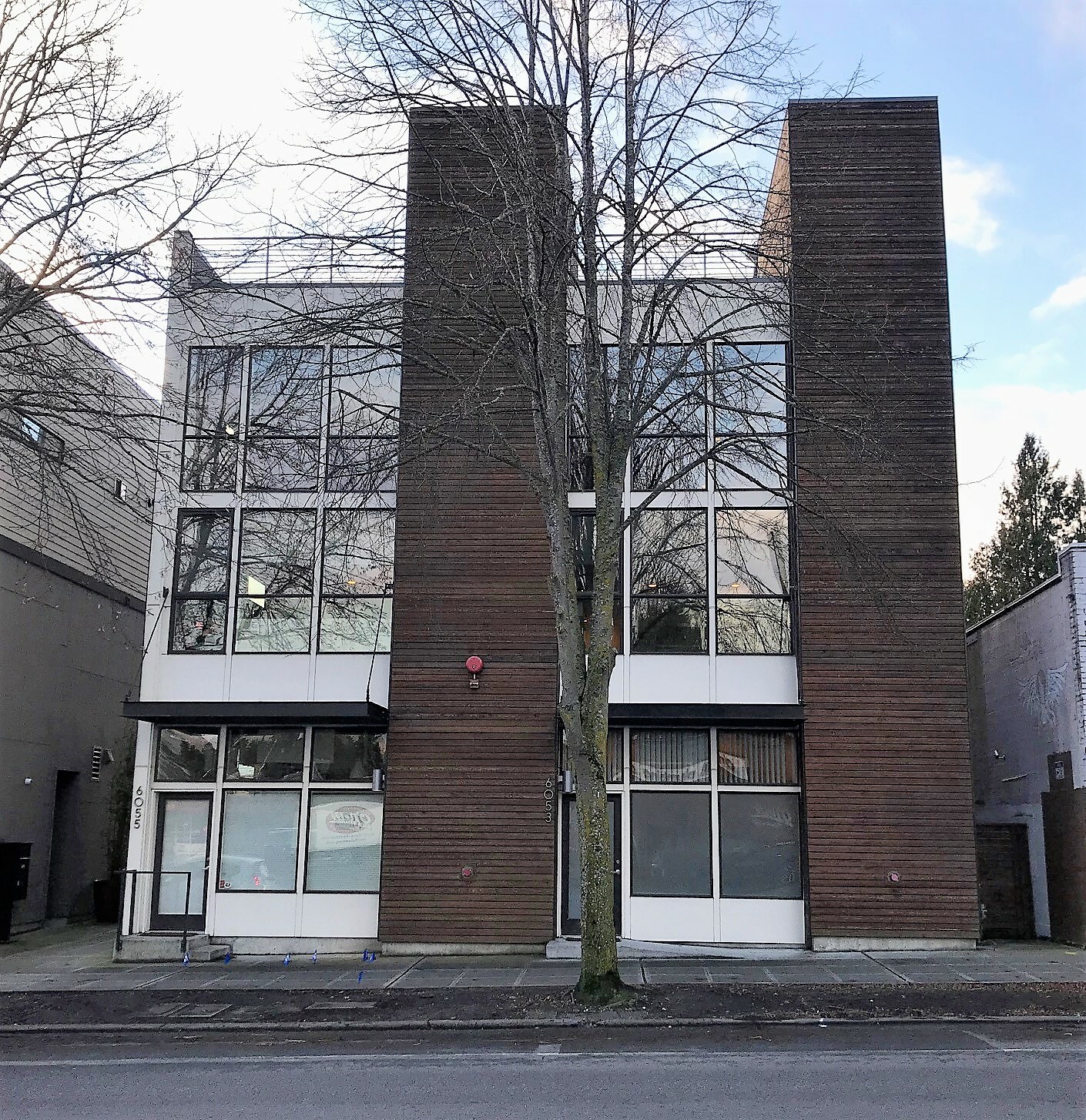 Property Photo:  6053 California Ave SW  WA 98136 