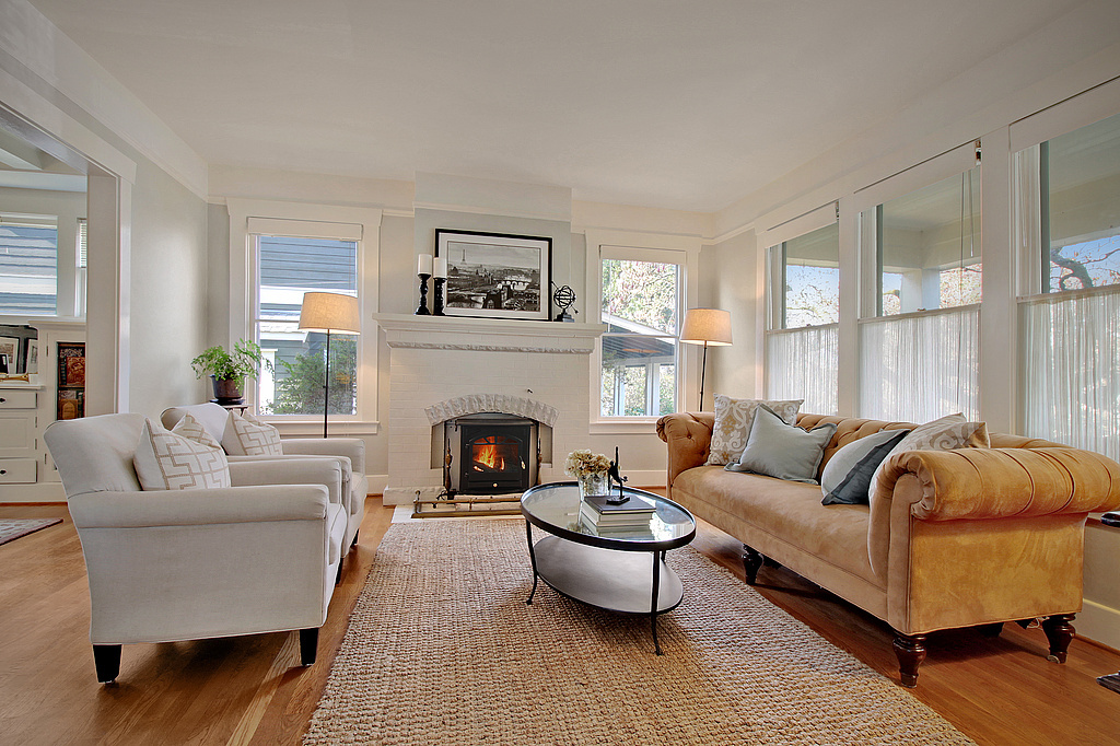 Property Photo: Living room 415 NW 45th St  WA 98107 