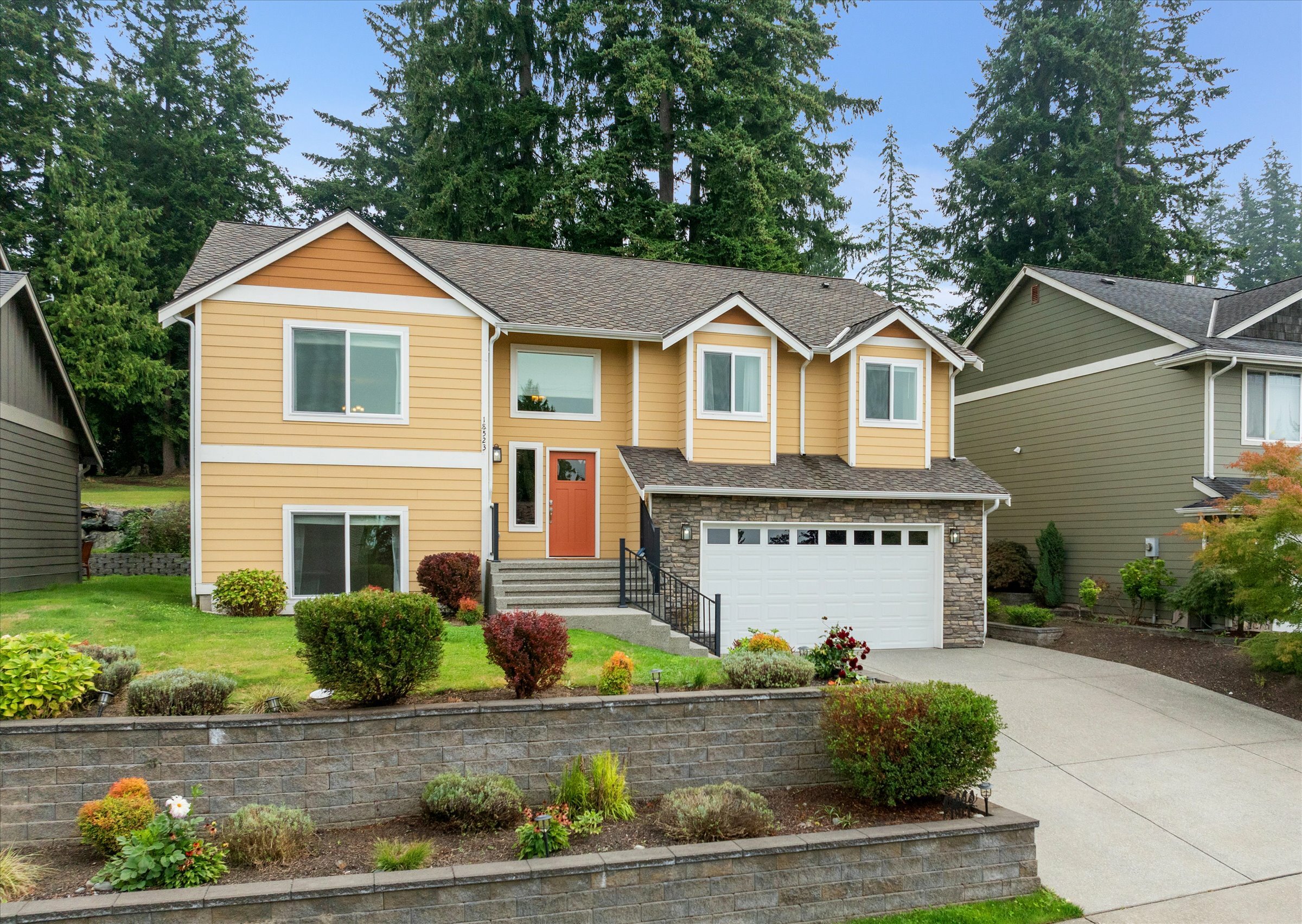 Property Photo:  18523 Hawksview Drive  WA 98223 