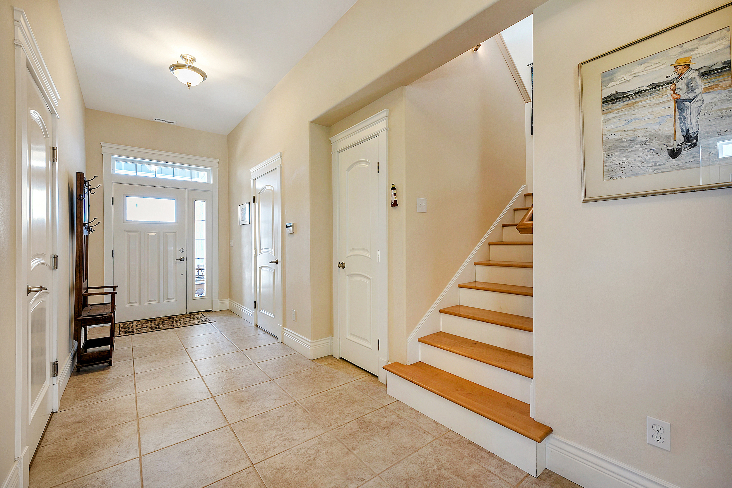 Property Photo: Foyer 7360 Birch Bay Dr  WA 98230 