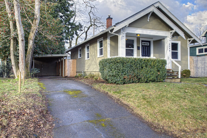 Property Photo: 3848 E I Street WA 98404