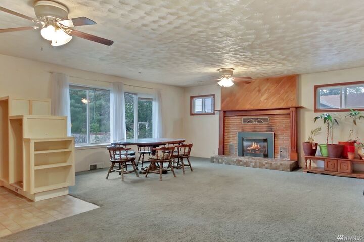 Property Photo: 14417 Portland Ave SW WA 98498
