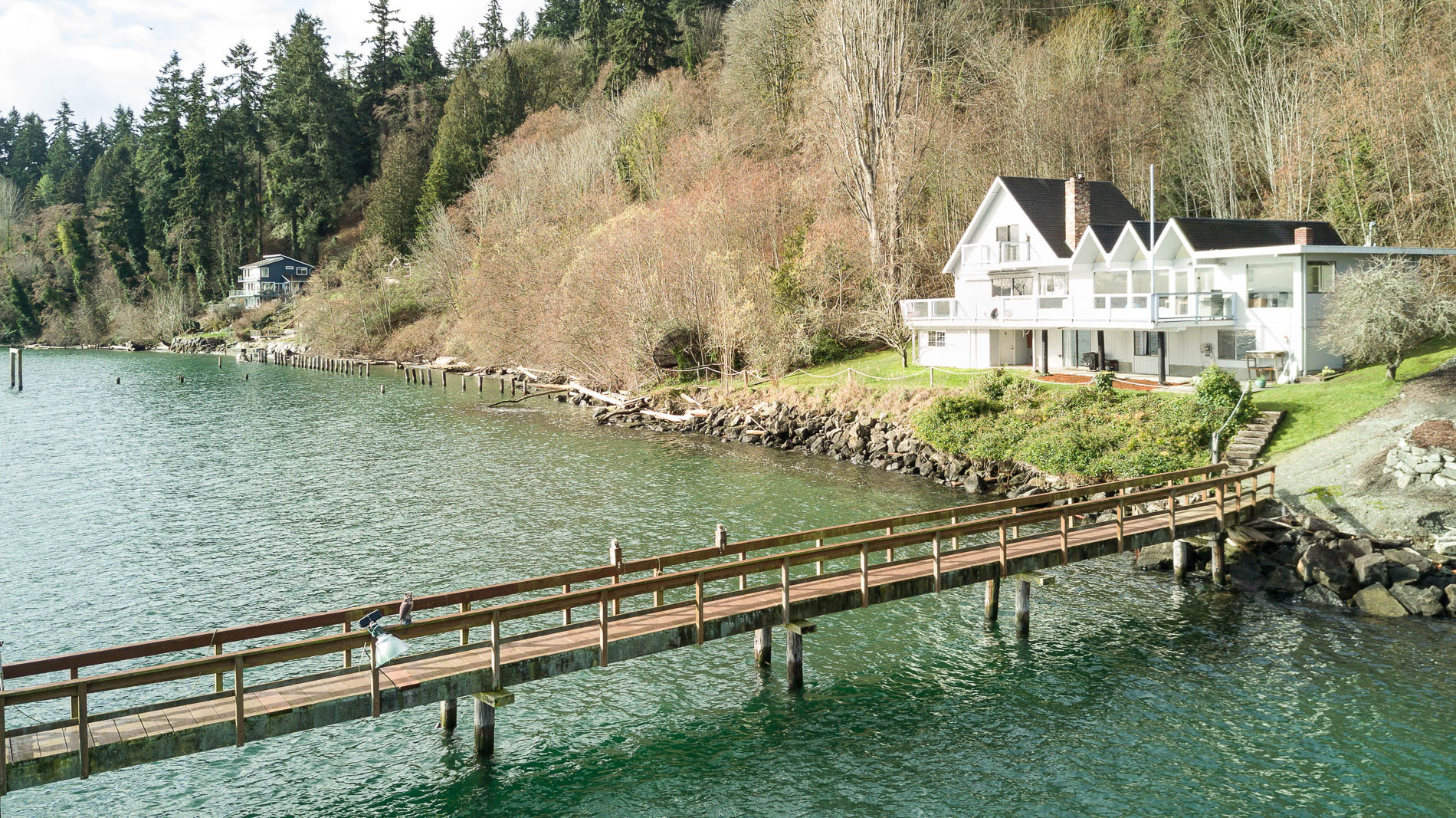 Property Photo:  9909 SW 123rd Place  WA 98070 