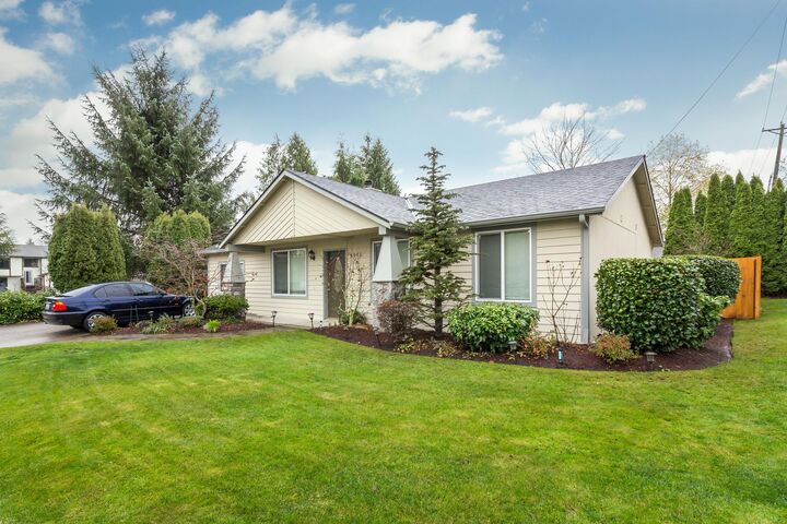 Property Photo: 4902 38th St NE WA 98422