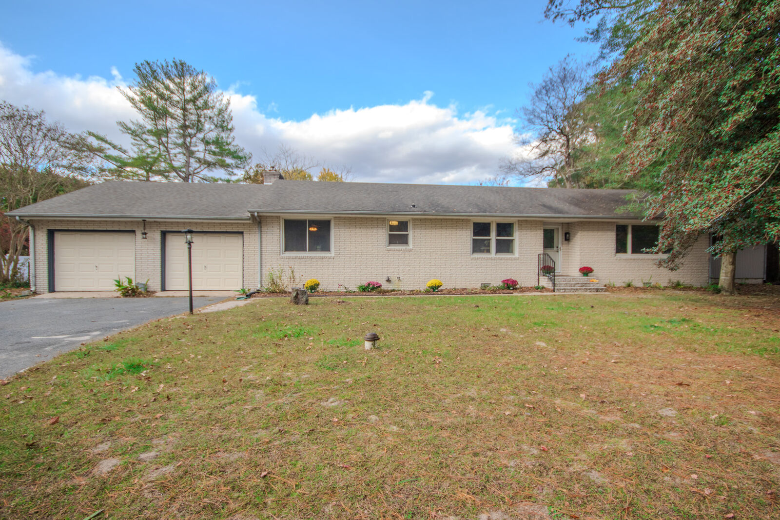 Property Photo:  1801 Crawford Drive  MD 21804 