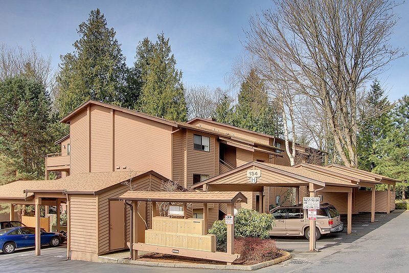 Property Photo:  134 SW 116 St H23  WA 98146 