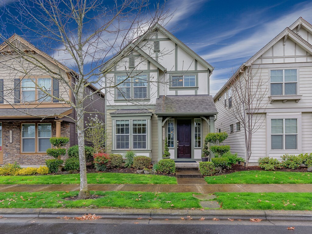 Property Photo: 17373 SW Montague Way OR 97224