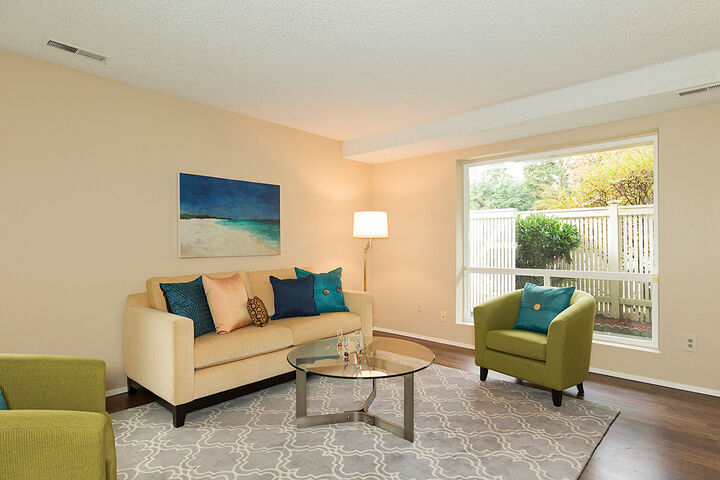 Property Photo: Living room 9904 NE 124th St B101  WA 98034 