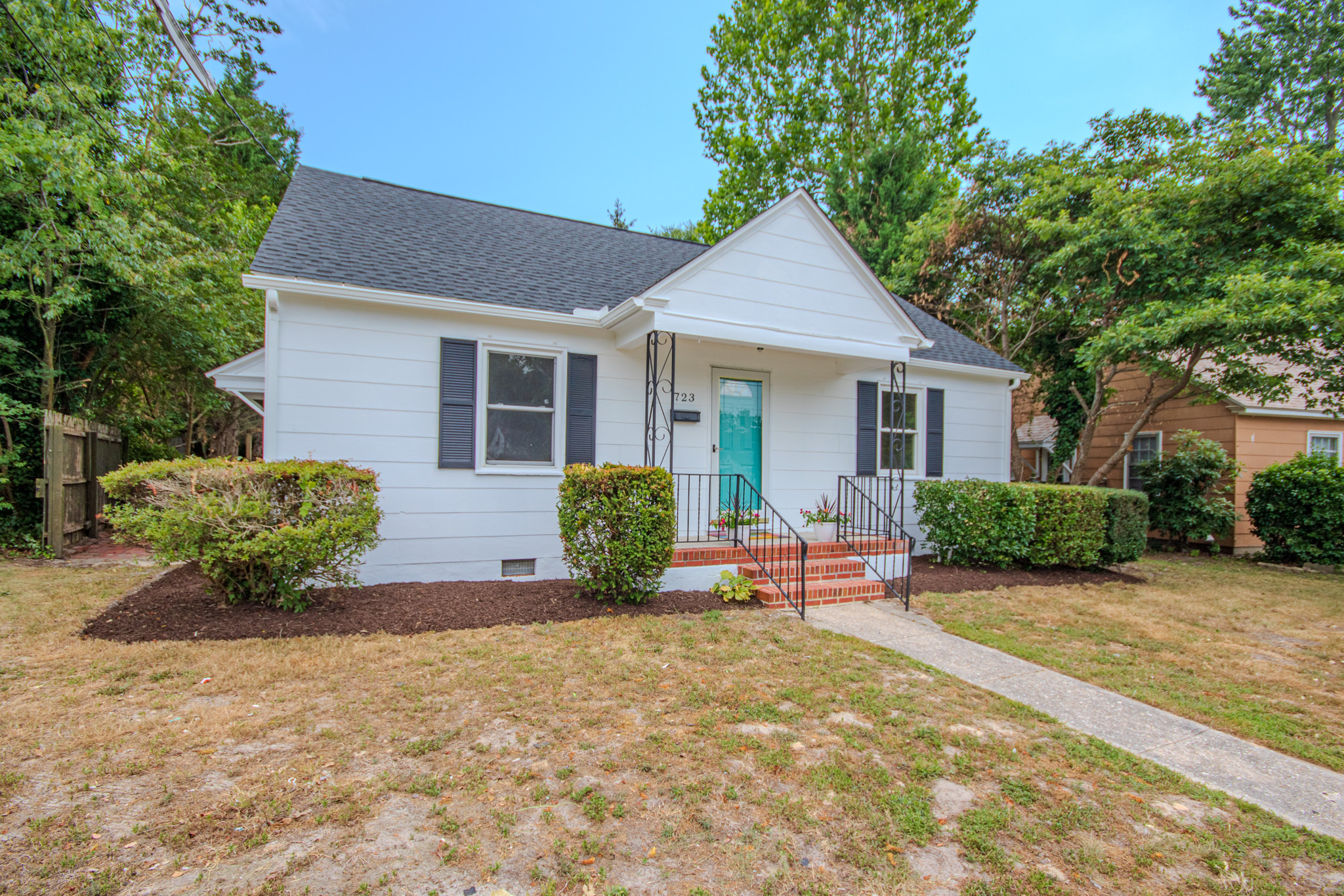 Property Photo: 723 Ferndale Road MD 21801