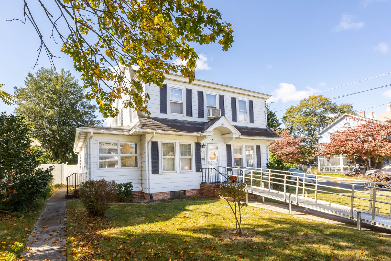 Property Photo: 112 W London Avenue MD 21801