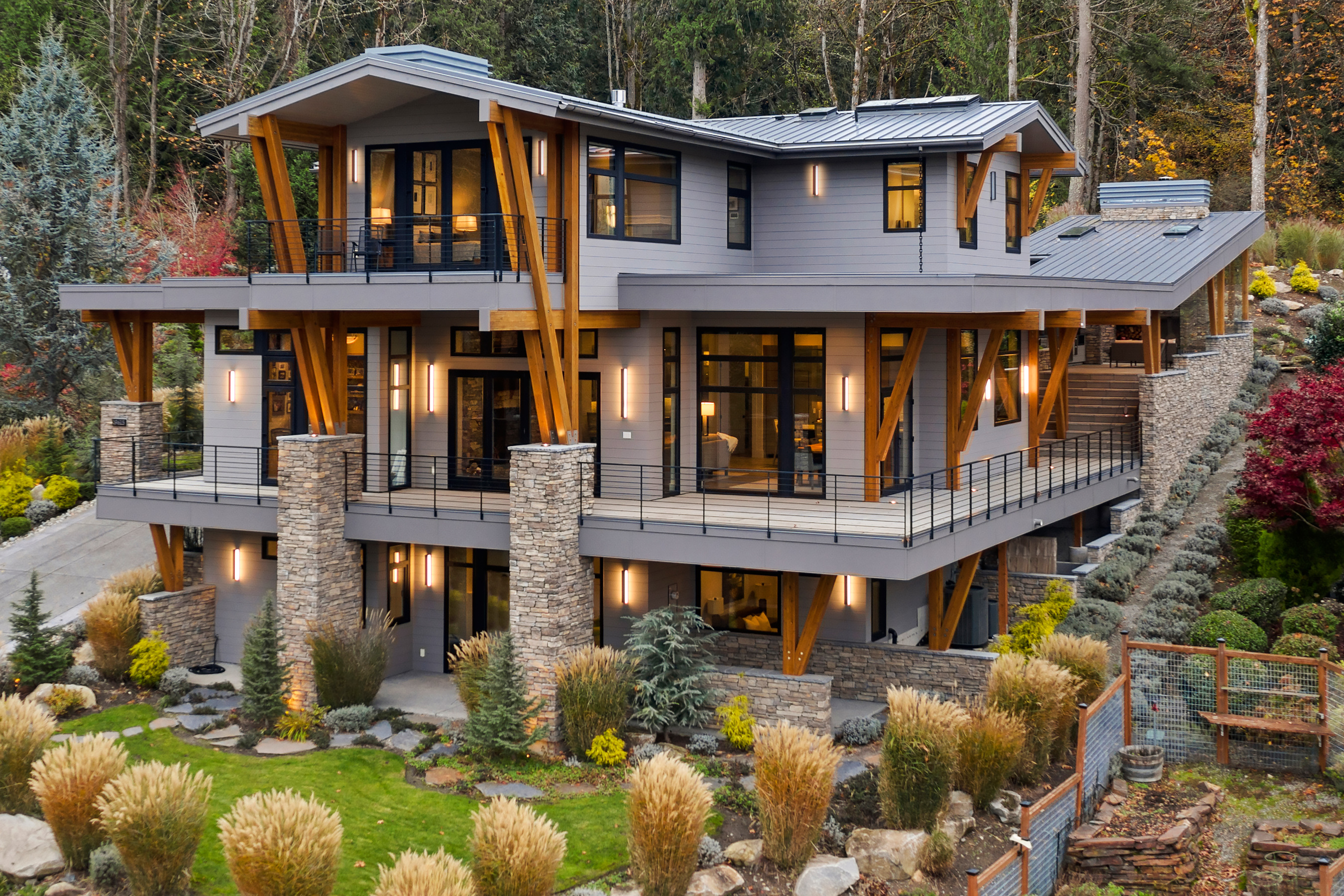 Property Photo: 19615 NE 33rd Place WA 98074