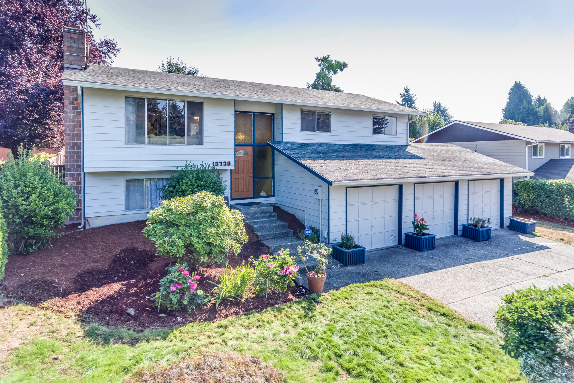 Property Photo:  13730 129th Place NE  WA 98034 