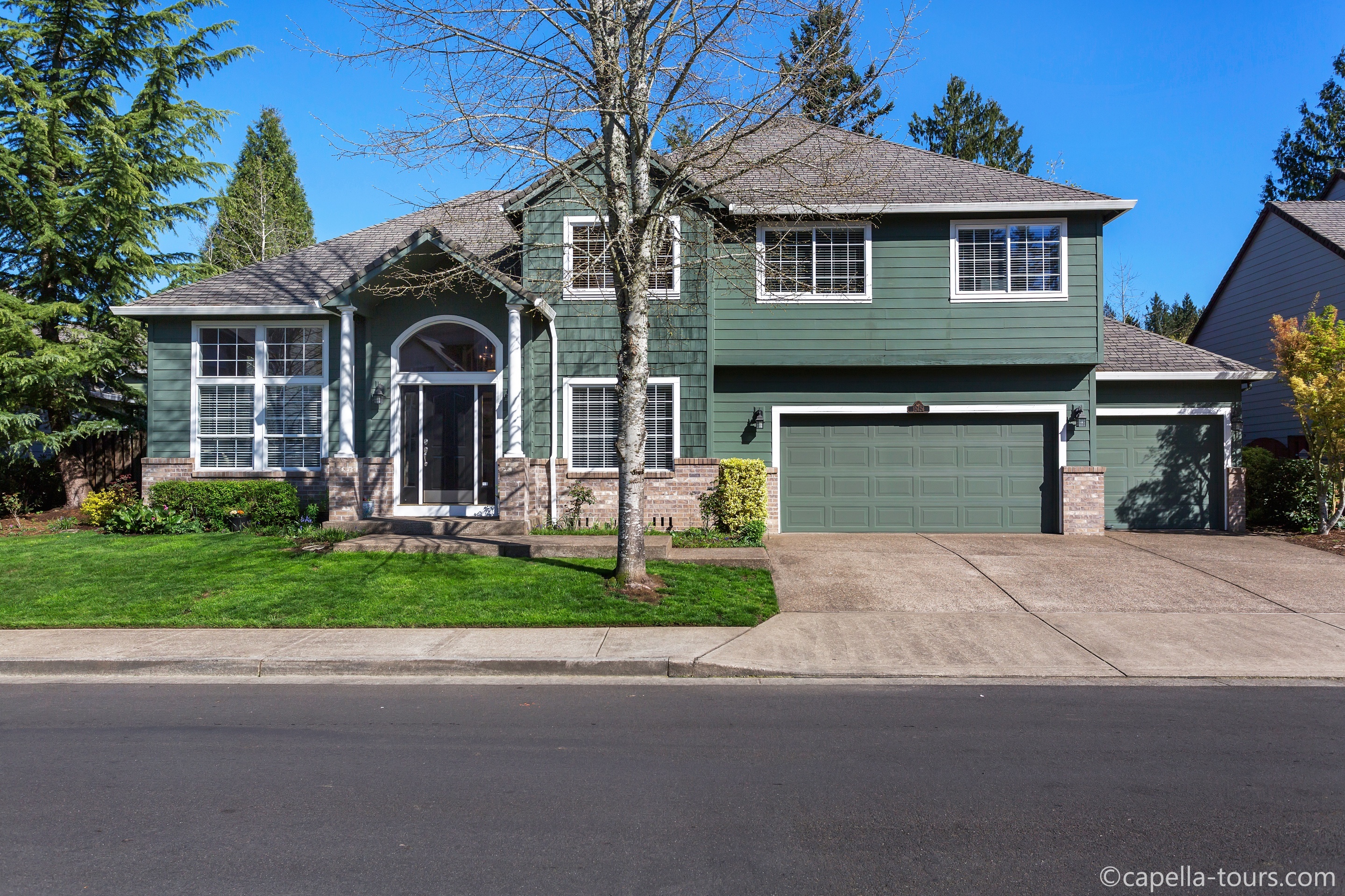 Property Photo:  12626 SW 116th Ave  OR 97223 