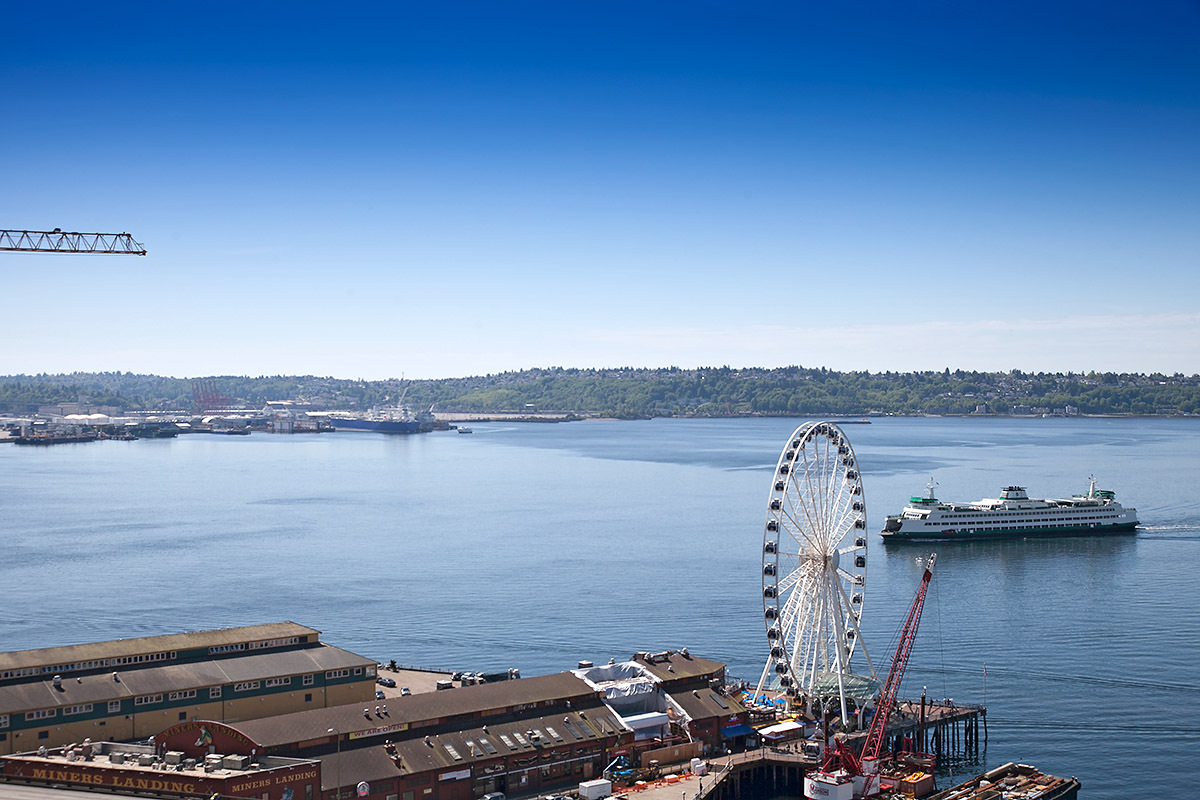 Property Photo: Views 98 Union Street 1200 WA 98101