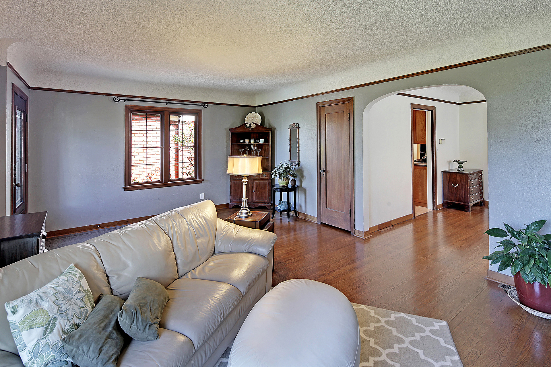 Property Photo: Living room 1610 3rd Ave N  WA 98109 