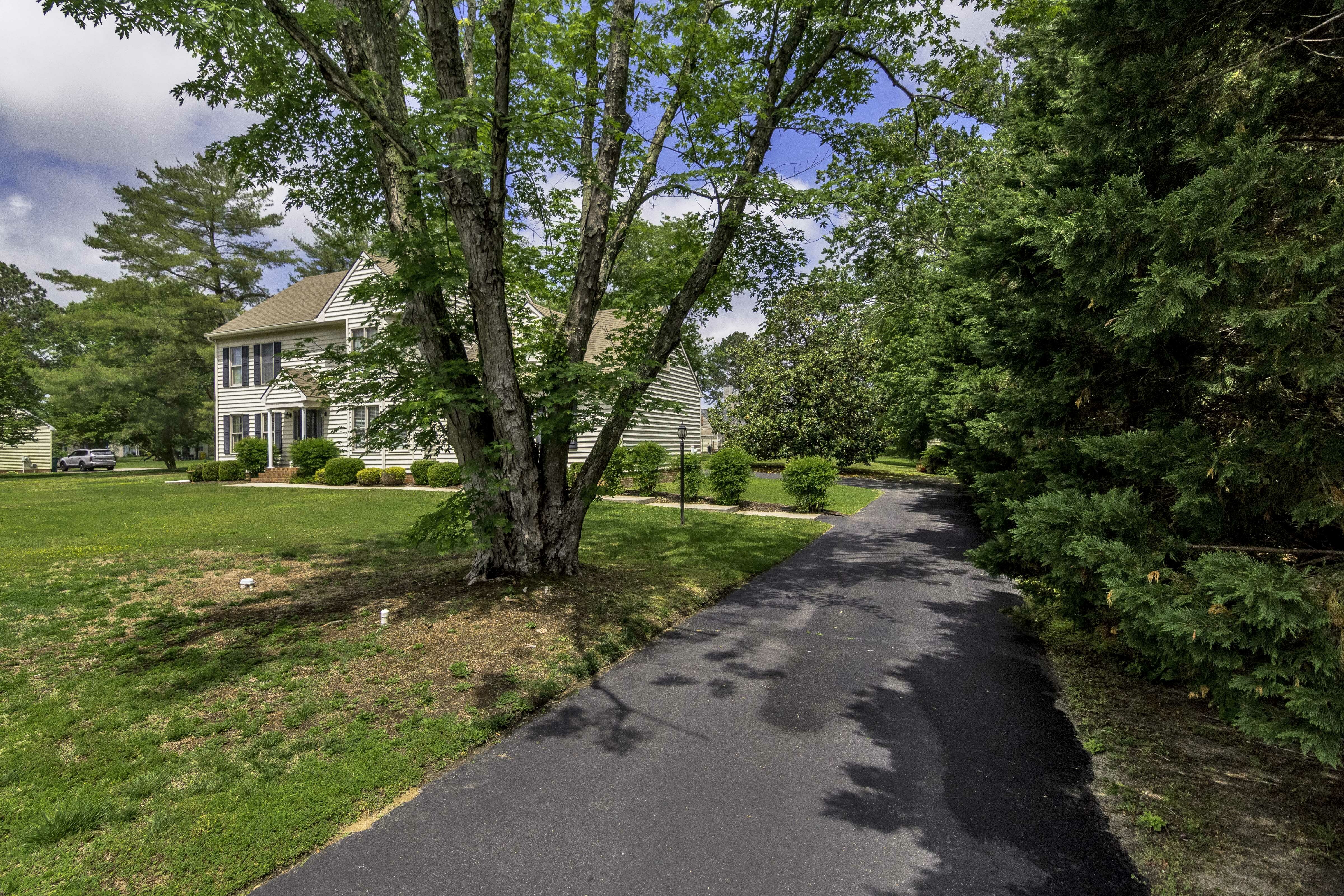 Property Photo: 27890 Cross Creek Drive MD 21801