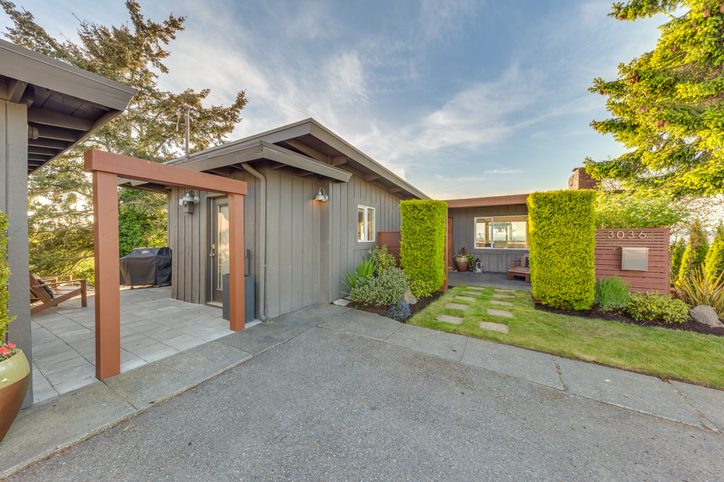 Property Photo: 3036 Tulalip Ave WA 98201