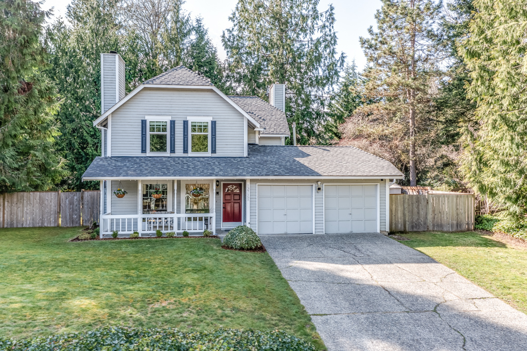 Property Photo: 13715 180th Ave NE WA 98052
