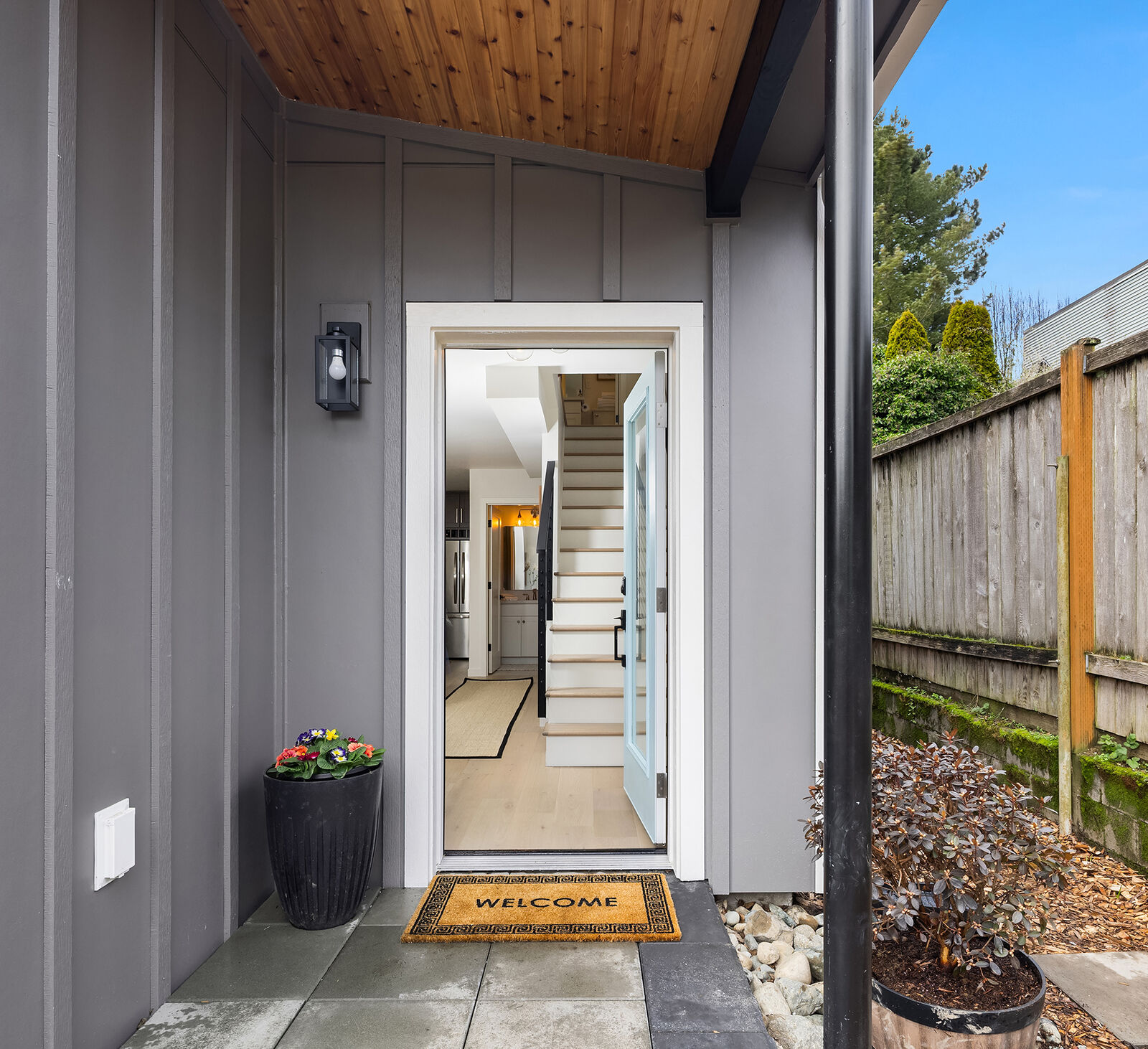 Property Photo:  7521  12th Avenue NW  WA 98117 