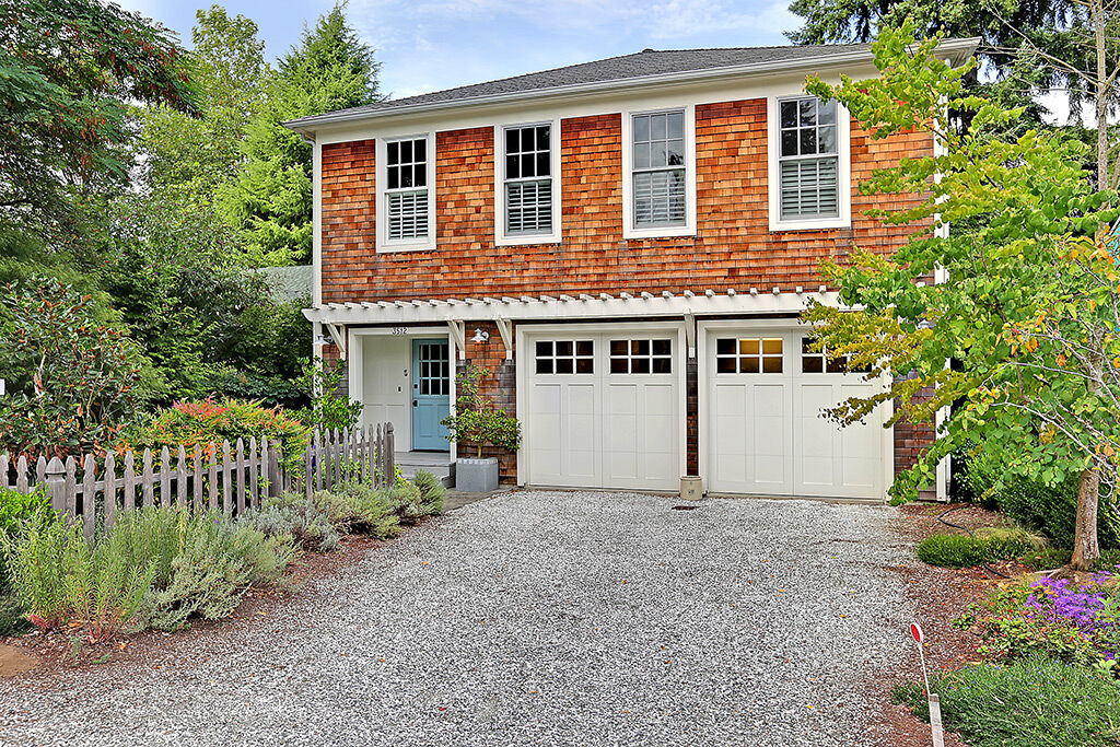 Property Photo:  3512 NE 92nd St  WA 98115 