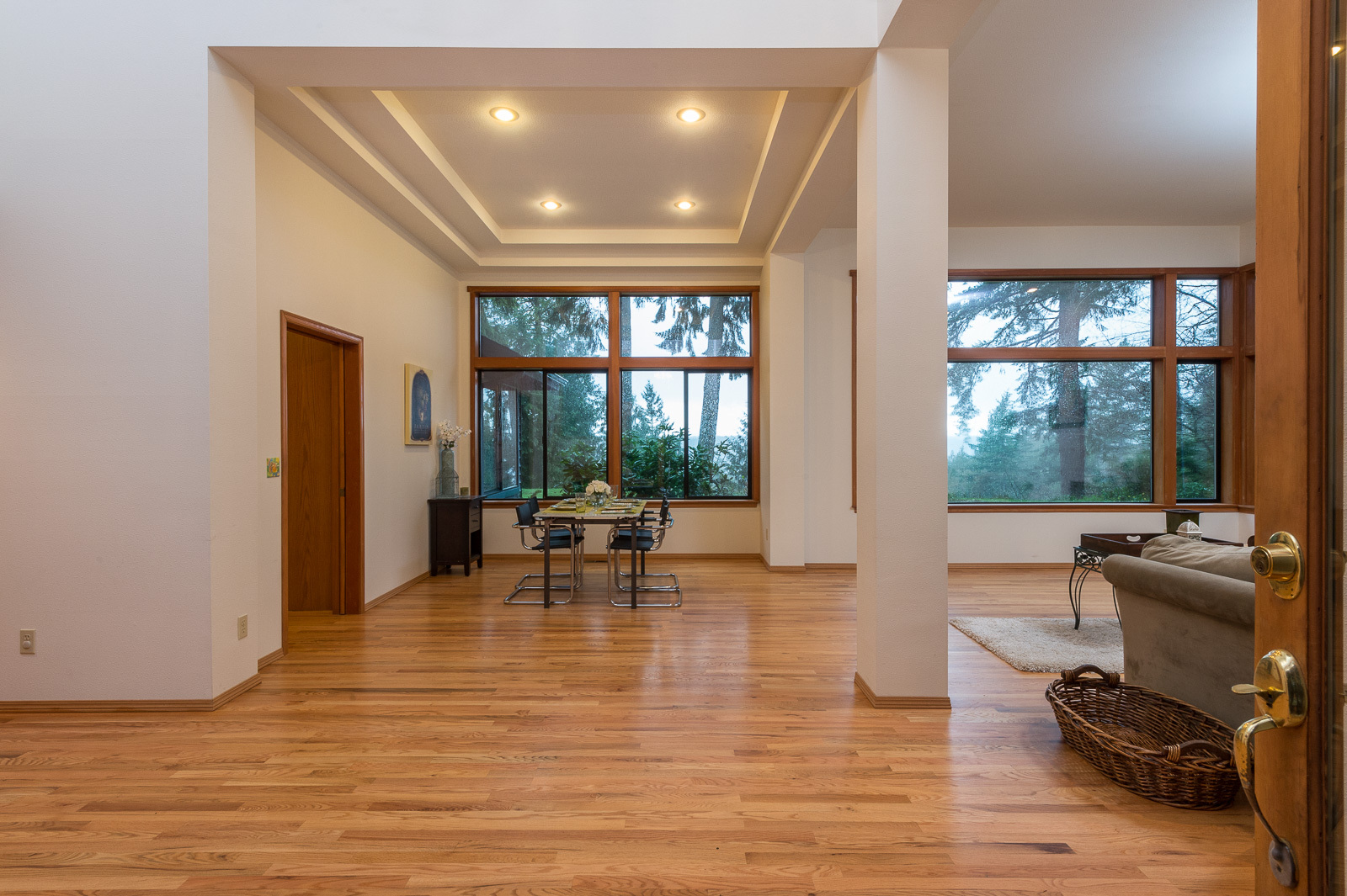 Property Photo: Living/dining room 19511 131st Ave SW  WA 98070 