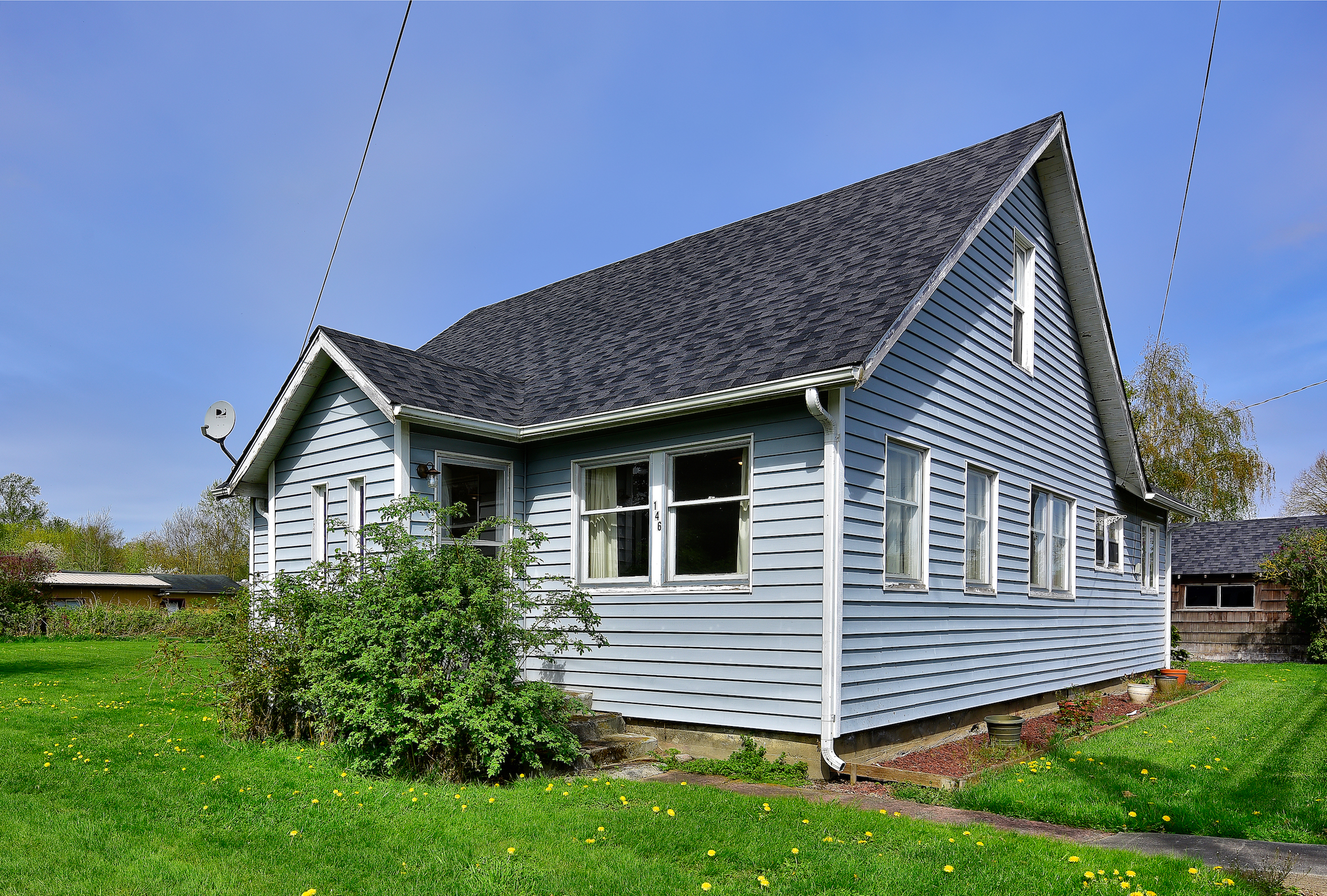 Property Photo: Exterior 146 Front St  WA 98295 