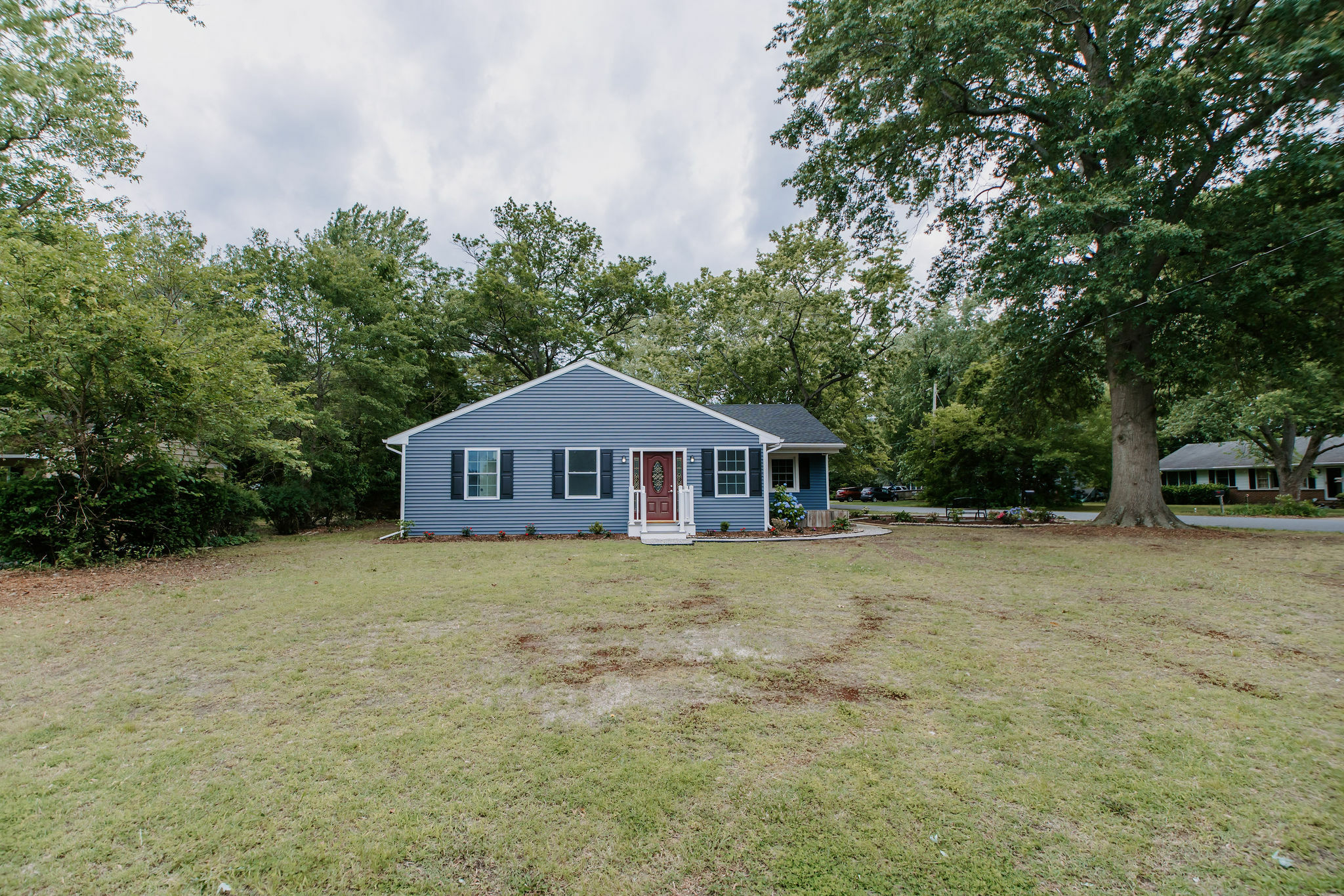 Property Photo: 1721 Crestwood Circle MD 21804