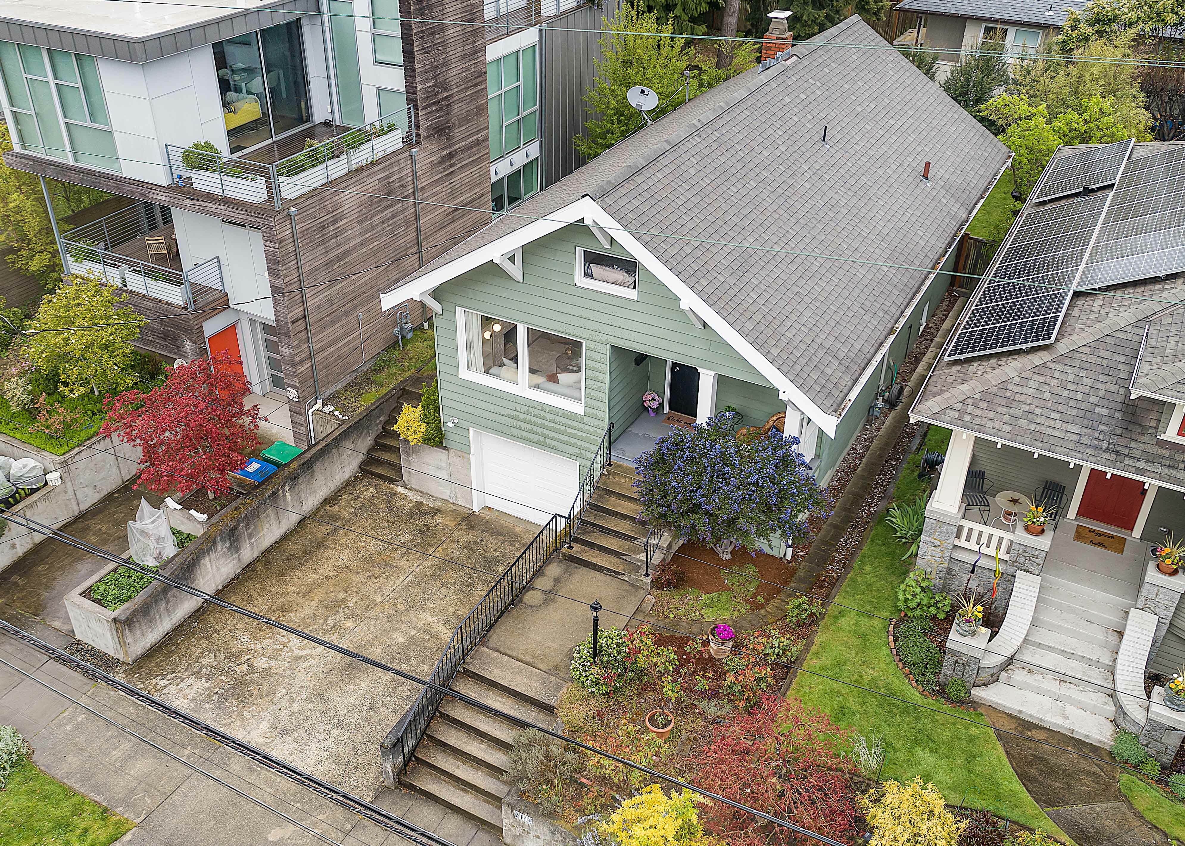 Property Photo:  2116 N 46th Street  WA 98103 