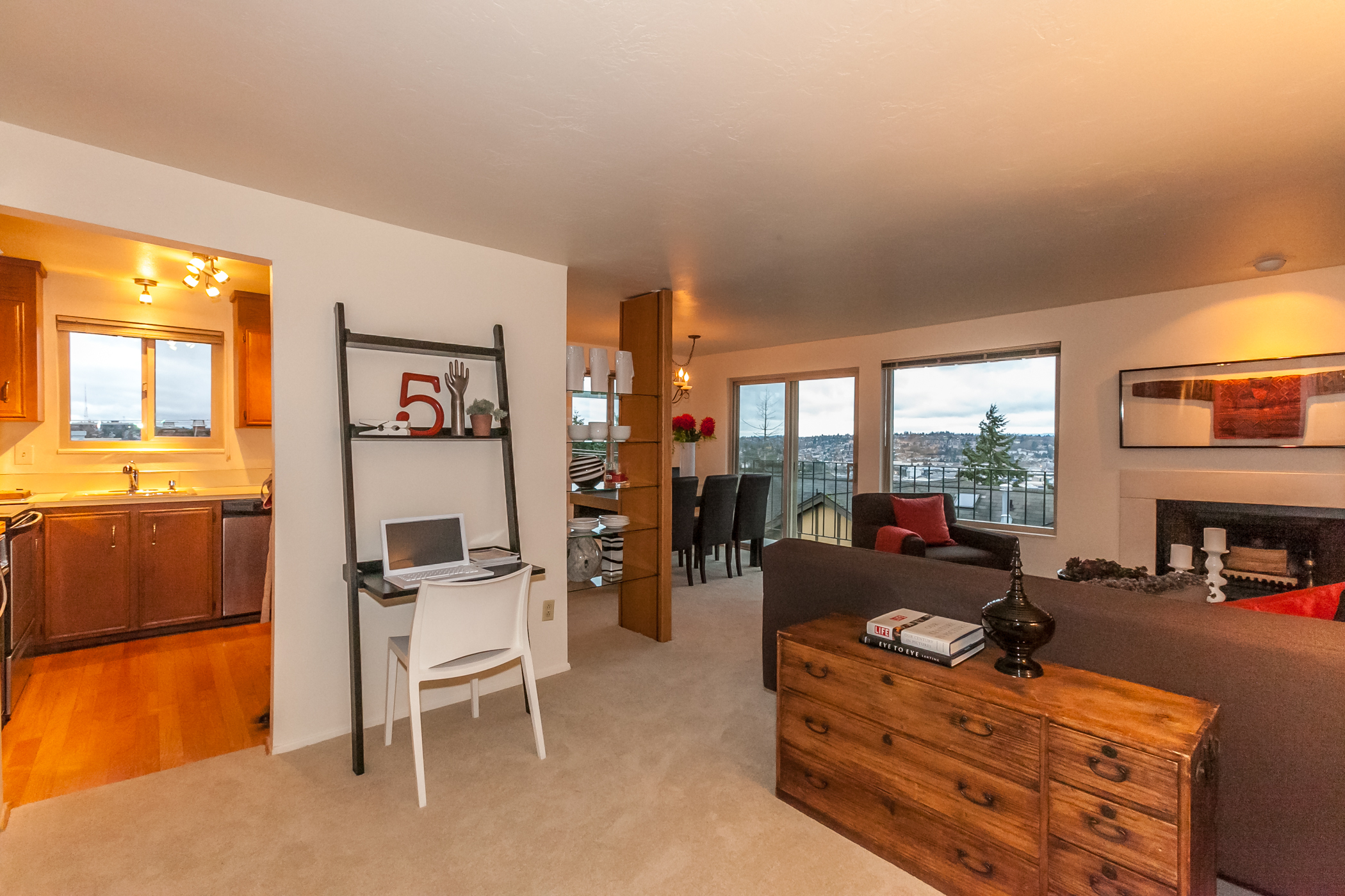 Property Photo: Interior 4511 Greenwood Ave N 4 WA 98103