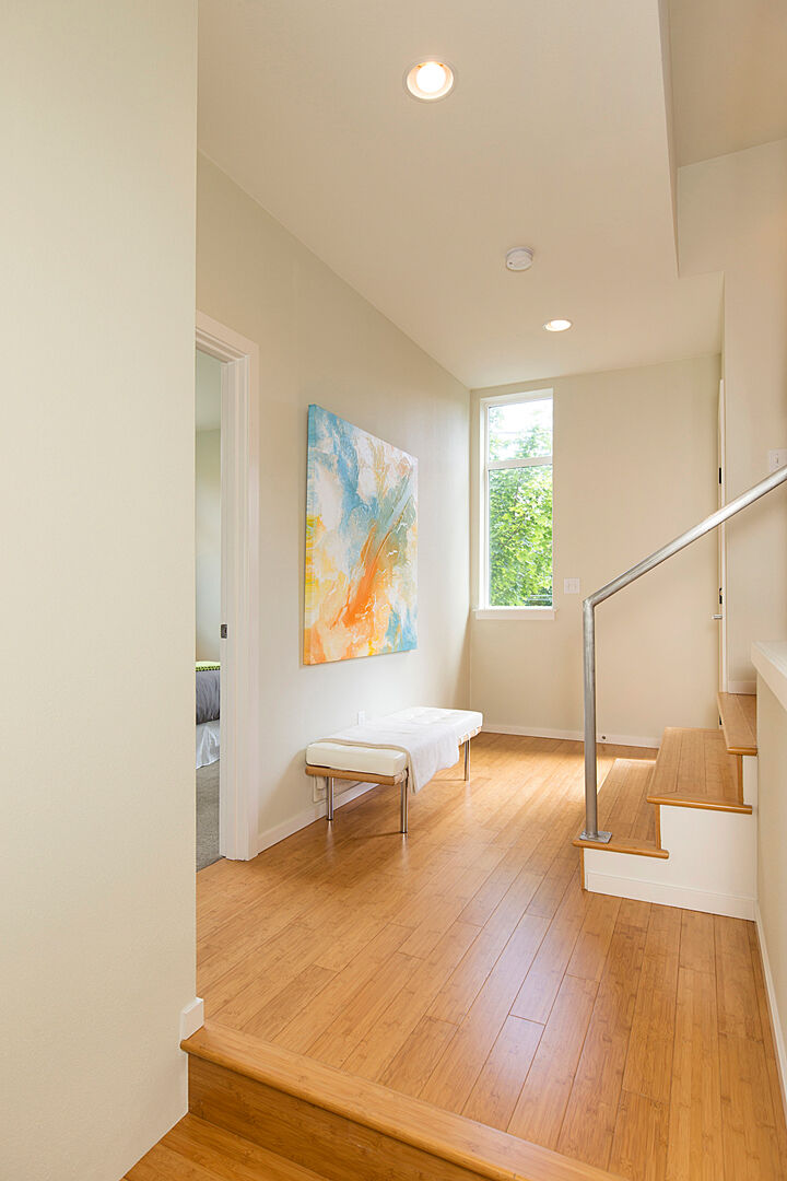 Property Photo: Entry 113 19th Ave E  WA 98112 