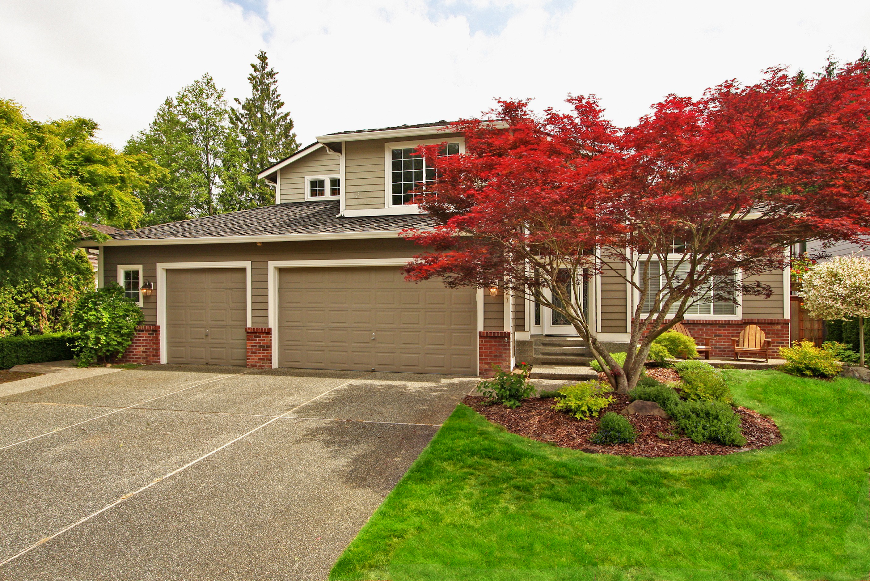 Property Photo:  14827 61st Dr SE  WA 98296 