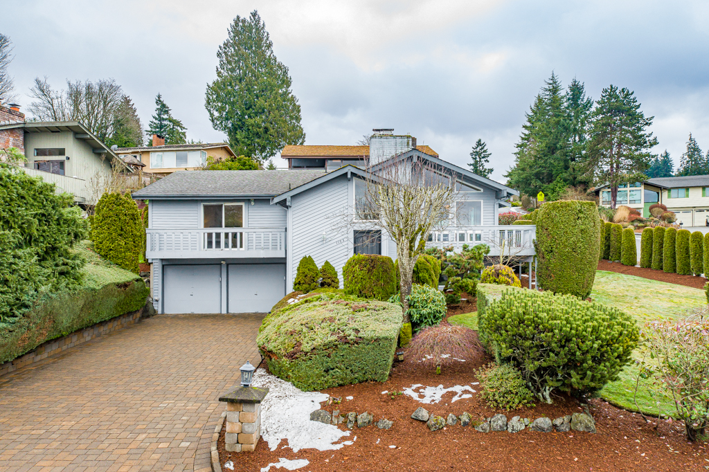 Property Photo: NW Contemporary 1105 S 287th St  WA 98003 