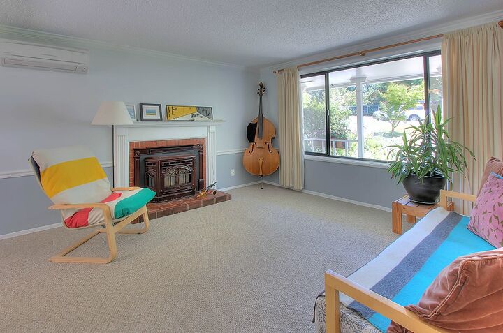 Property Photo: Living room 14541 22nd Ave NE  WA 98155 