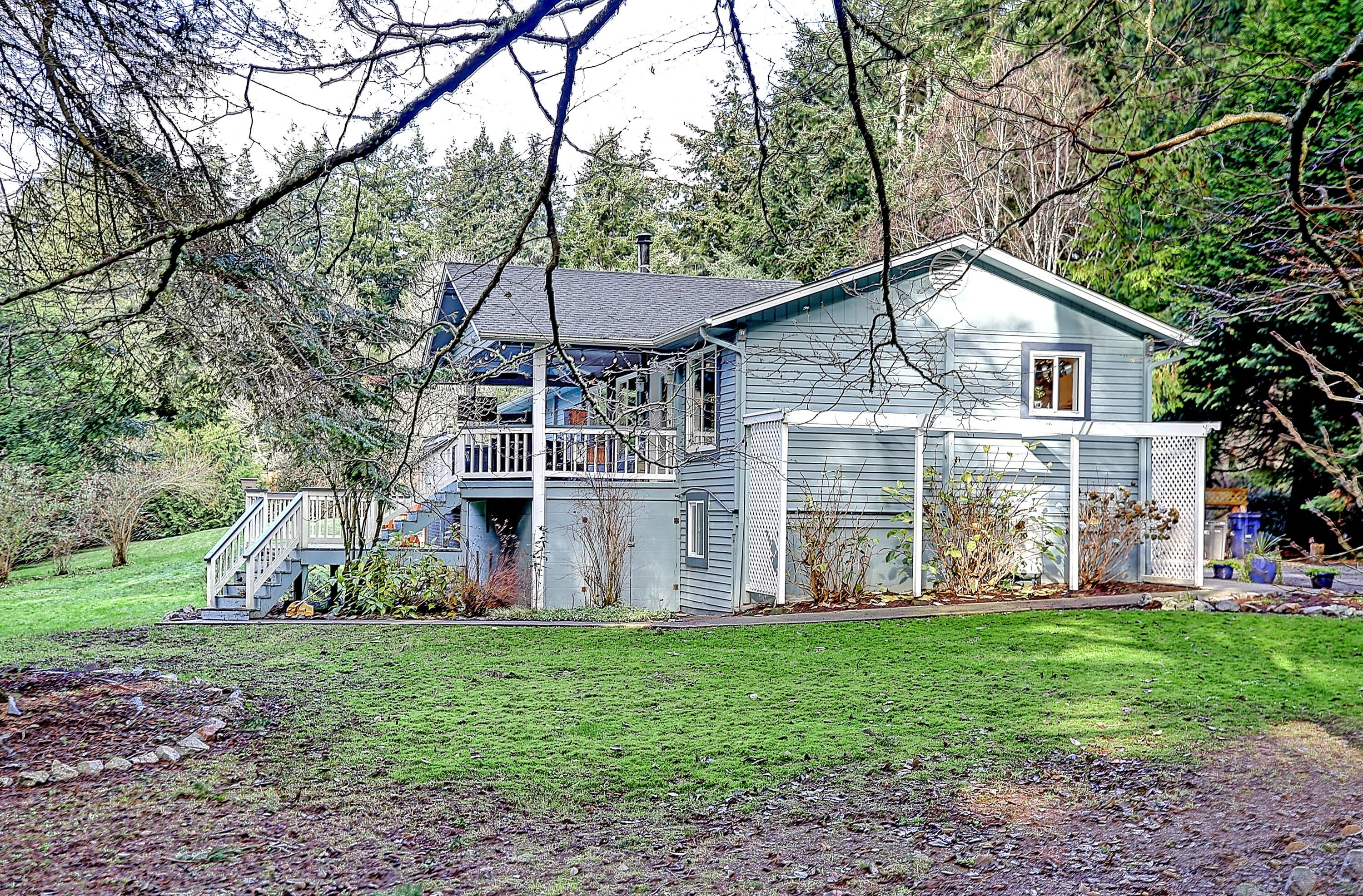 3045  Mabana Heights Road  Camano Island WA 98282 photo