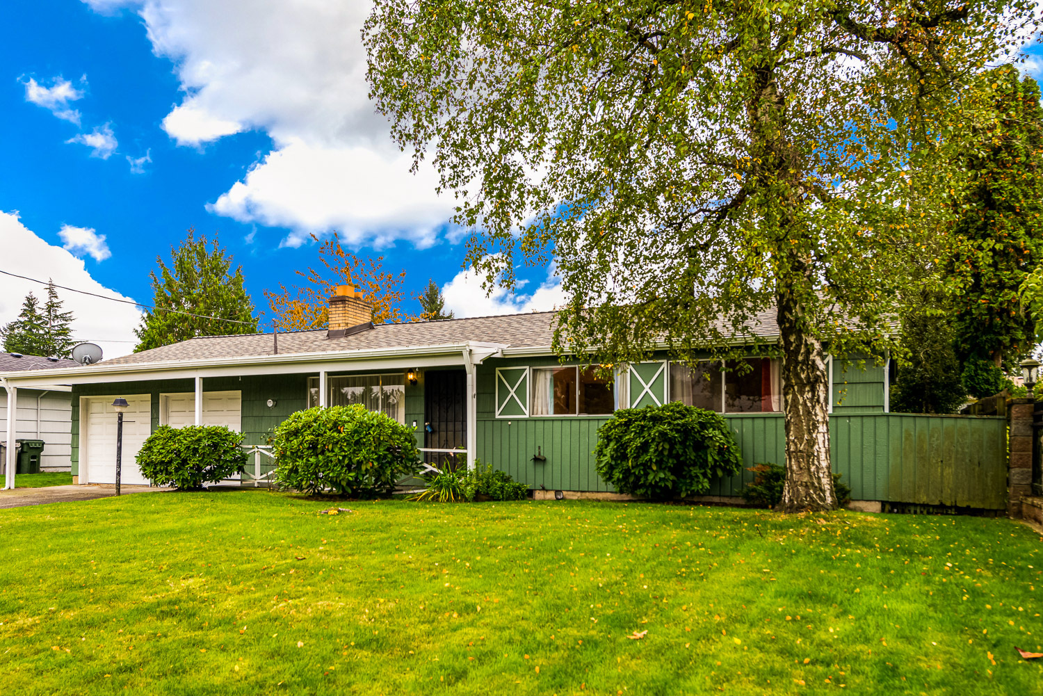 Property Photo:  10825 SE 232nd St  WA 98031 