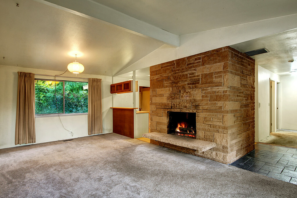 Property Photo: 343 ne serpentine pl 343 NE Serpentine Place  WA 98155 