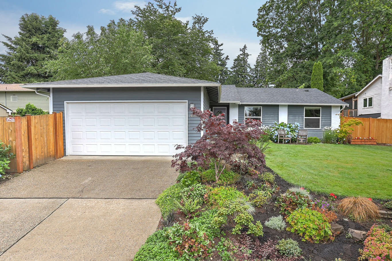 Property Photo: 4241 190th Ave SE WA 98027