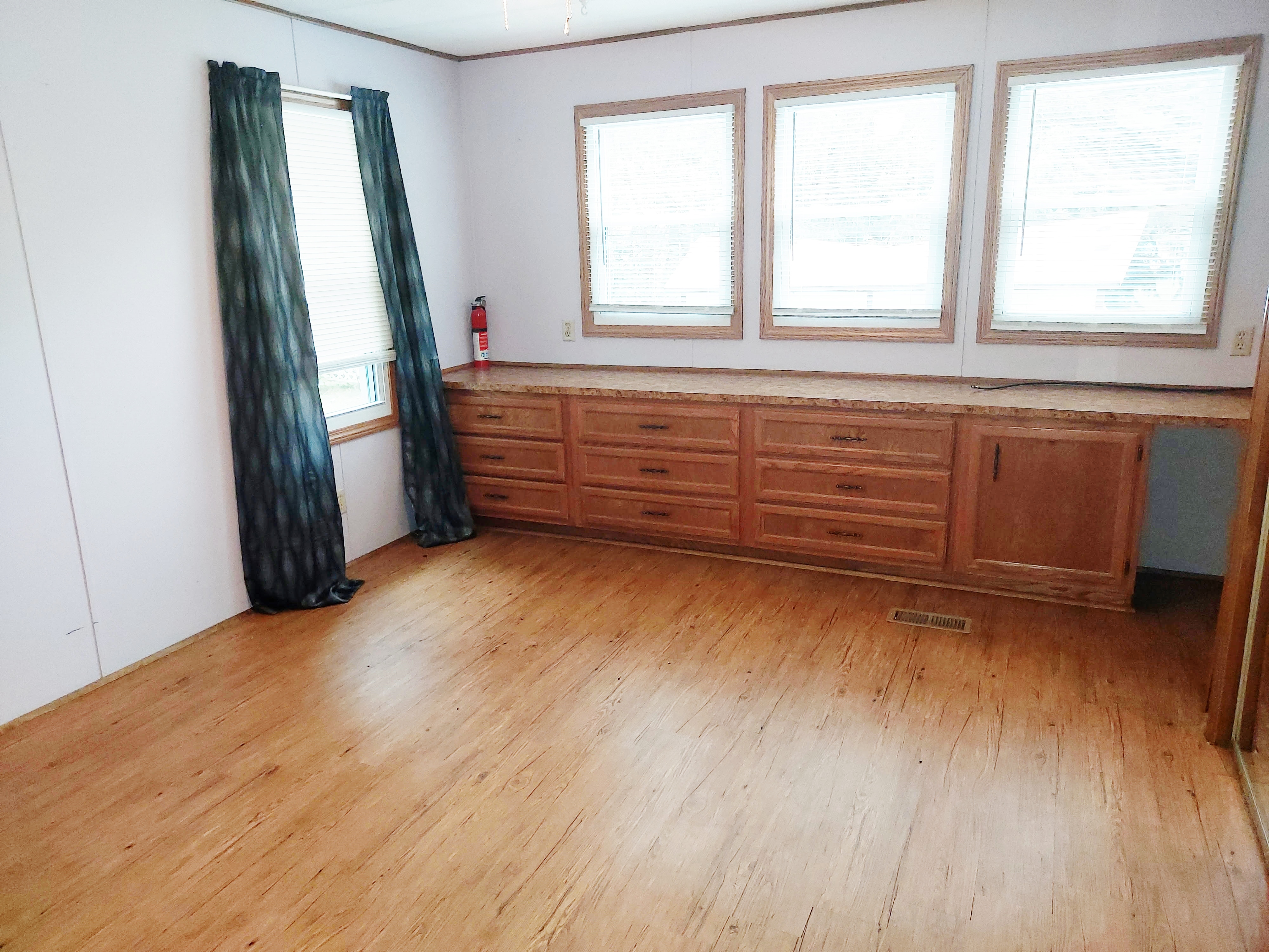 Property Photo:  2780 Frank St  MI 49686 