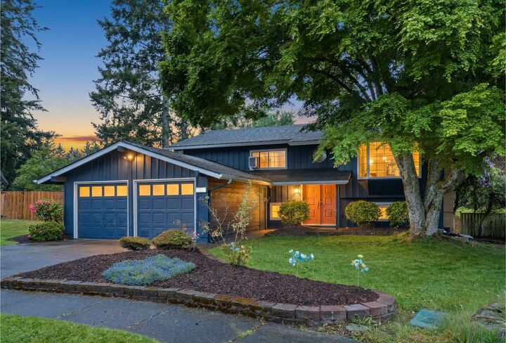 Property Photo: 17518 NE 22nd Court WA 98052